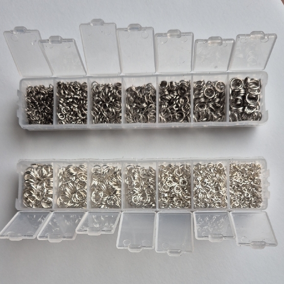 Assorted Silver Metal Jump Rings - 7 Different Sizes - Picture 10 of 10